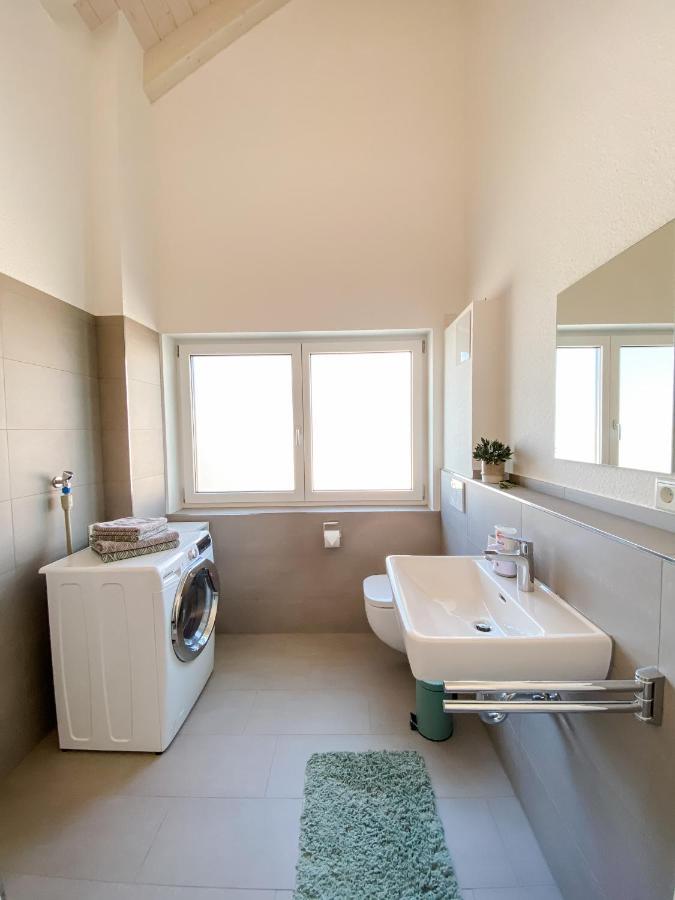 Apartment Wunderschöne Helle Mit Großer Dachterrasse *